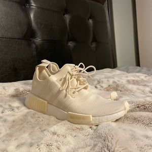 Women’s Adidas Sneakers
